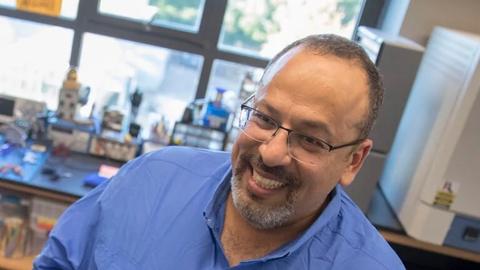 Peter Girguis_Kris Snibbe-Harvard Staff Photographer