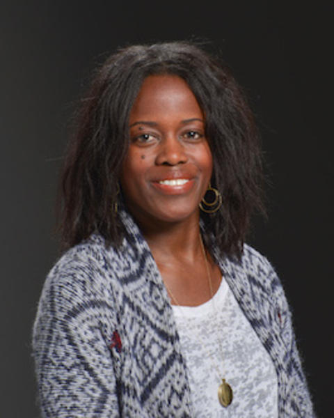 Mandë Holford